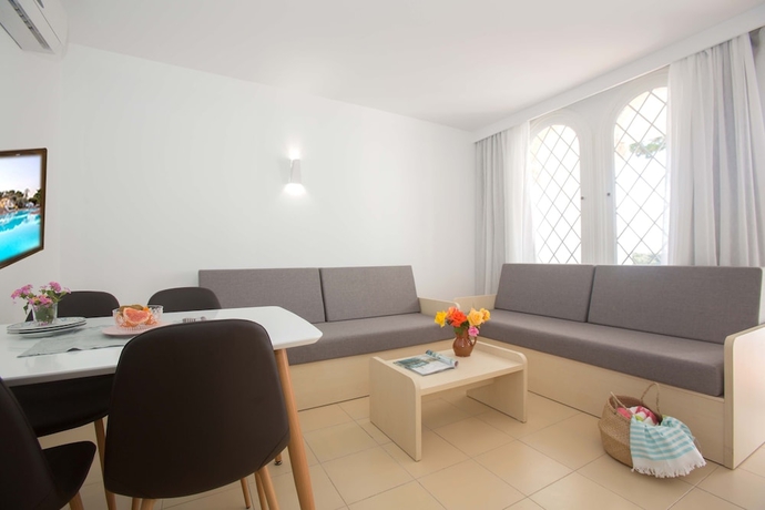 Imagen de la habitación del Hotel Gavimar Ariel Chico Hotel and Apartments. Foto 10