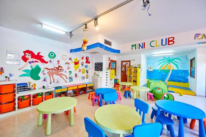 Imagen de los interiores del Hotel Gavimar Cala Gran Costa Sur & Resort. Foto 14