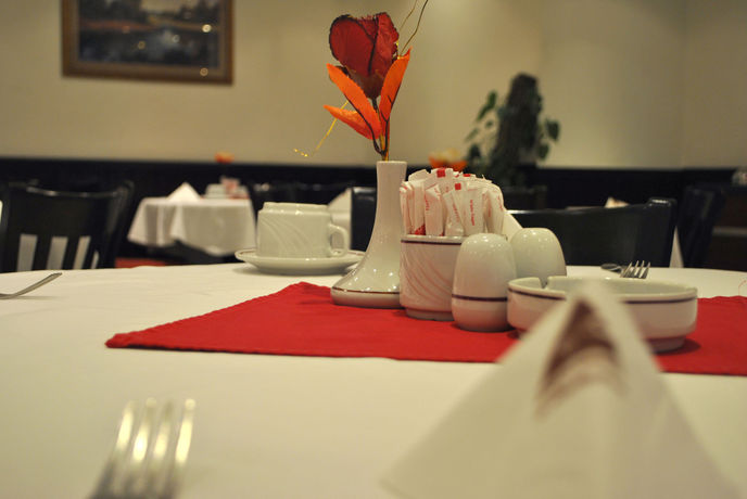 Imagen del bar/restaurante del Hotel Gawharet Al Ahram. Foto 6