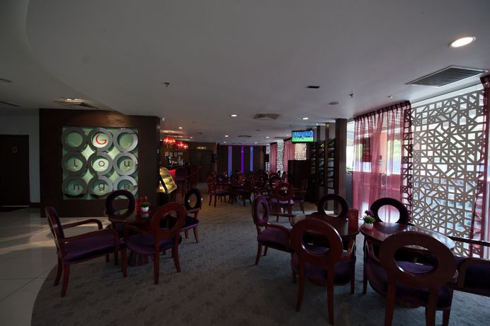 Imagen del bar/restaurante del Hotel Gaya Centre. Foto 3