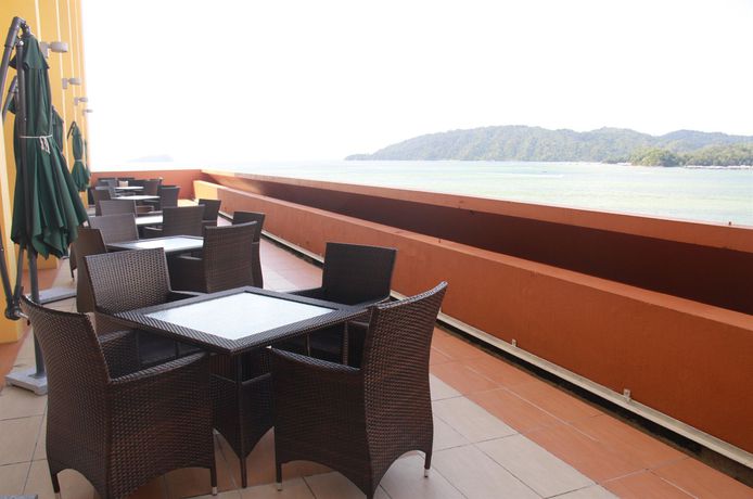 Imagen del bar/restaurante del Hotel Gaya Centre. Foto 5