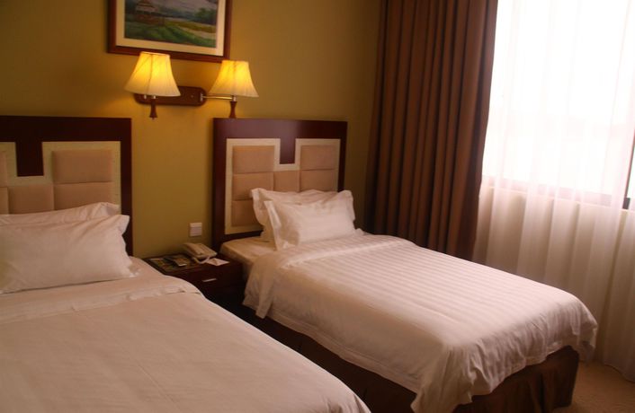 Imagen de la habitación del Hotel Gaya Centre. Foto 11