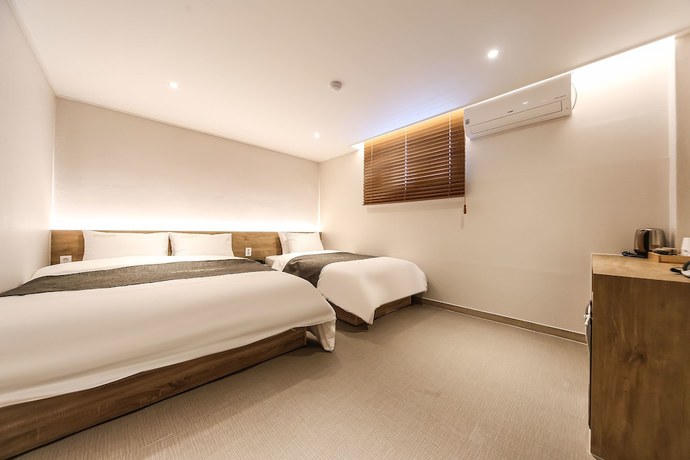 Imagen de la habitación del Hotel Gaya Mini. Foto 5