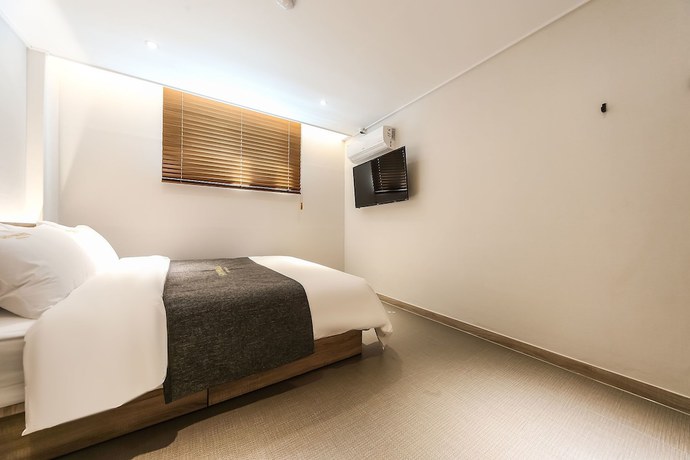 Imagen de la habitación del Hotel Gaya Mini. Foto 6