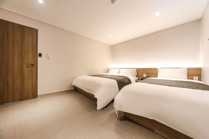 Imagen de la habitación del Hotel Gaya Mini. Foto 11