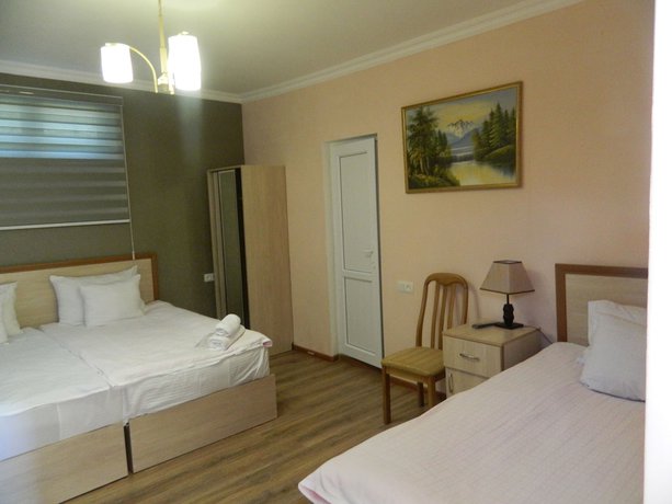 Imagen de la habitación del Hotel Gayane. Foto 4
