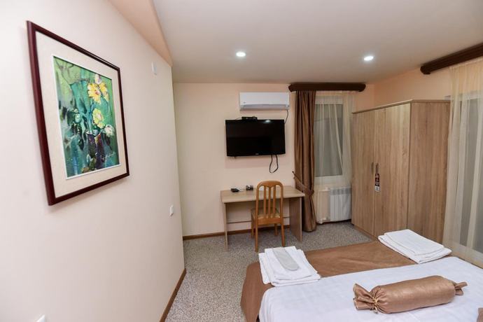 Imagen de la habitación del Hotel Gayane. Foto 8