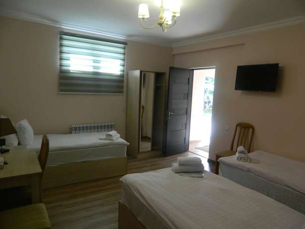 Imagen de la habitación del Hotel Gayane. Foto 11