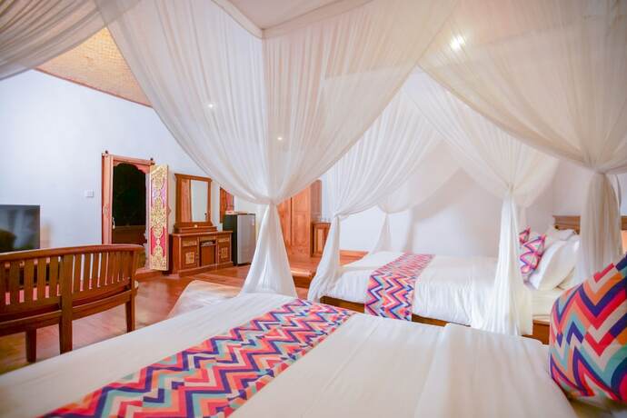 Imagen de la habitación del Hotel Gayatri. Foto 34