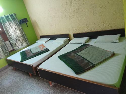 Imagen general del Hotel Gayatri Guest House Haridwar Near Railway Station - Ganga Ghat - Best in Haridwar. Foto 6