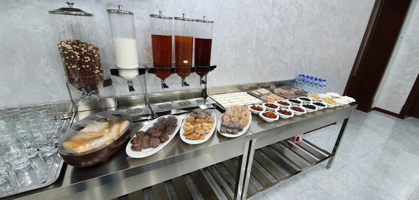 Imagen del bar/restaurante del Hotel G'ayrat Hoji Ota. Foto 4
