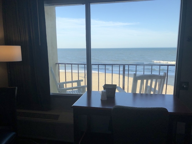 Imagen de la habitación del Hotel Gazebo Inn Oceanfront. Foto 17