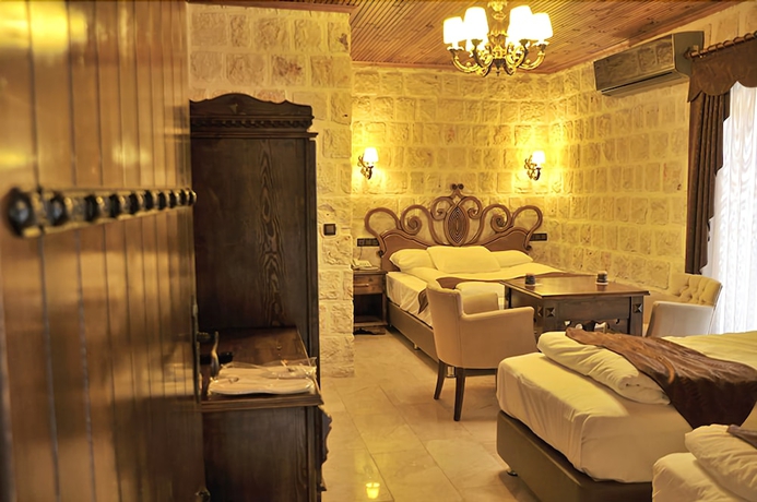 Imagen de la habitación del Hotel Gazi Konagi. Foto 9