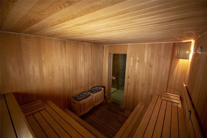 Imagen de la piscina del Hotel Gaziantep Plaza. Foto 20