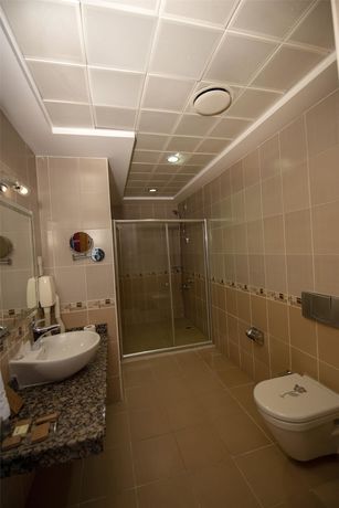 Imagen de la habitación del Hotel Gaziantep Plaza. Foto 9