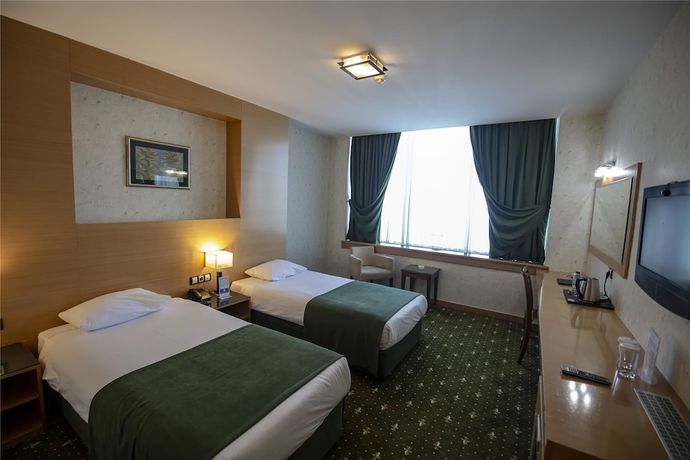 Imagen de la habitación del Hotel Gaziantep Plaza. Foto 13