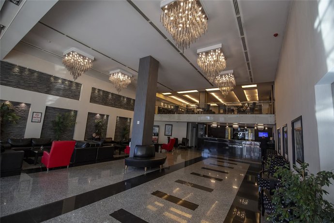 Imagen de los interiores del Hotel Gaziantep Plaza. Foto 19