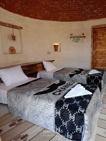 Imagen de la habitación del Hotel Gazrashek Siwa Eco Lodge. Foto 3