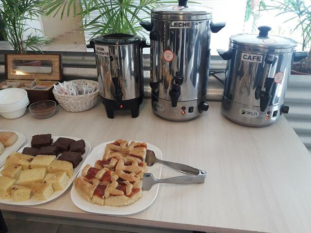 Imagen del bar/restaurante del Hotel Gbh. Foto 19