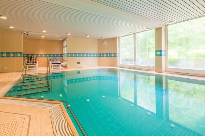 Imagen de la piscina del Hotel Gda Hildastift Am Kurpark. Foto 16