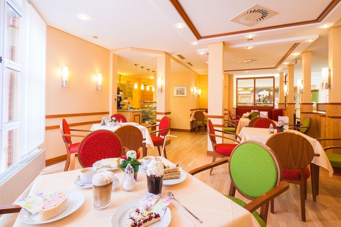 Imagen del bar/restaurante del Hotel Gda Hildastift Am Kurpark. Foto 4