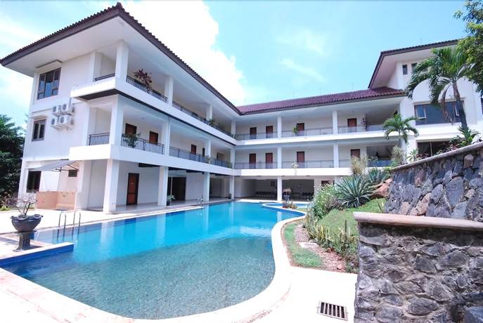Imagen de la piscina del Hotel Gdw and Cottage. Foto 8