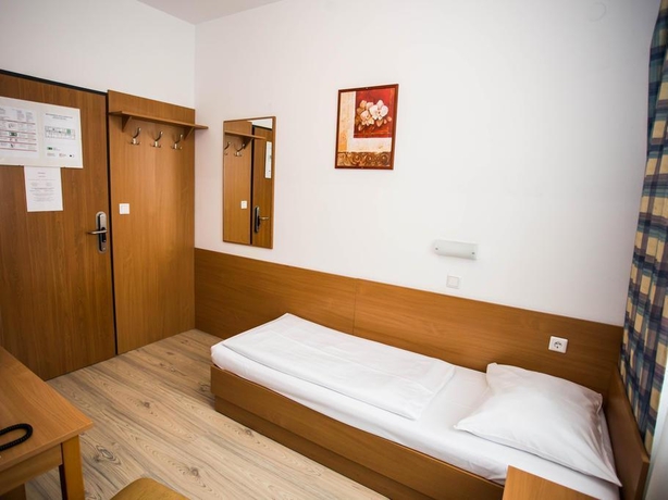 Imagen de la habitación del Hotel Geblergasse. Foto 5