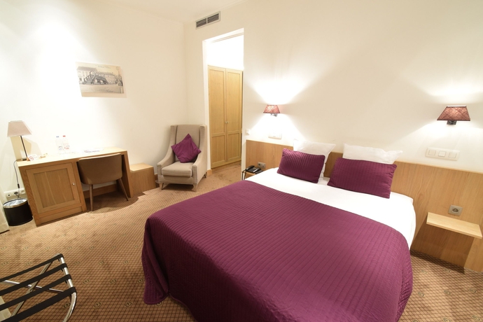 Imagen de la habitación del Hotel Geeraard. Foto 8