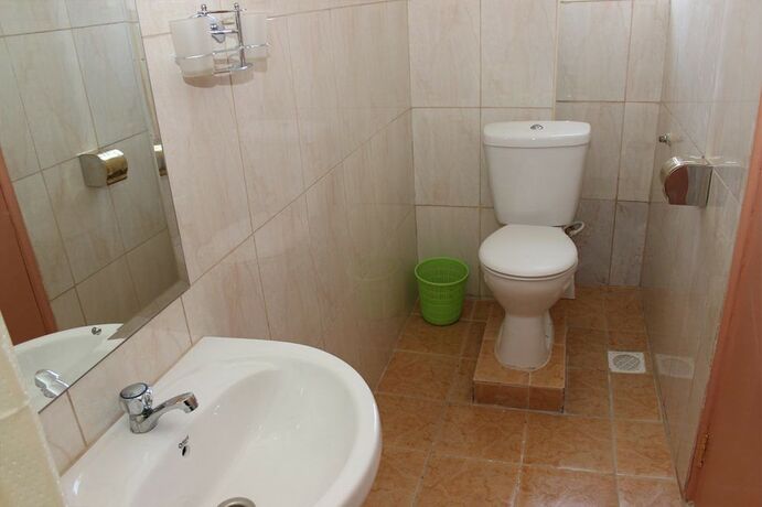 Imagen general del Hotel Gees Inn. Foto 4