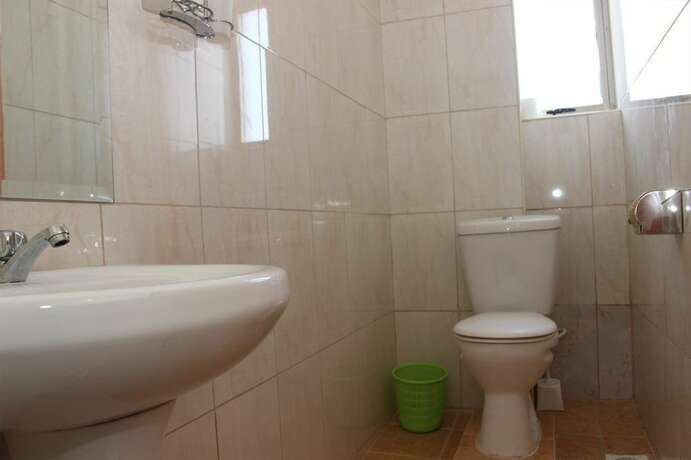 Imagen general del Hotel Gees Inn. Foto 5
