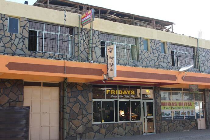 Imagen general del Hotel Gees Inn. Foto 6