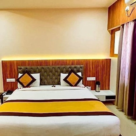 Imagen de la habitación del Hotel Geeta Bilaspur. Foto 9