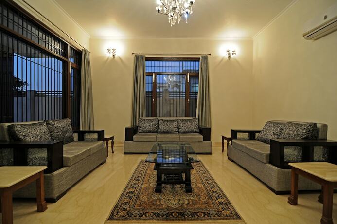 Imagen general del Hotel Geetanjali Luxury Suites. Foto 2