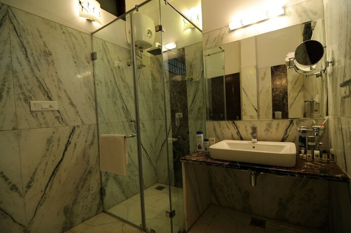 Imagen general del Hotel Geetanjali Luxury Suites. Foto 5