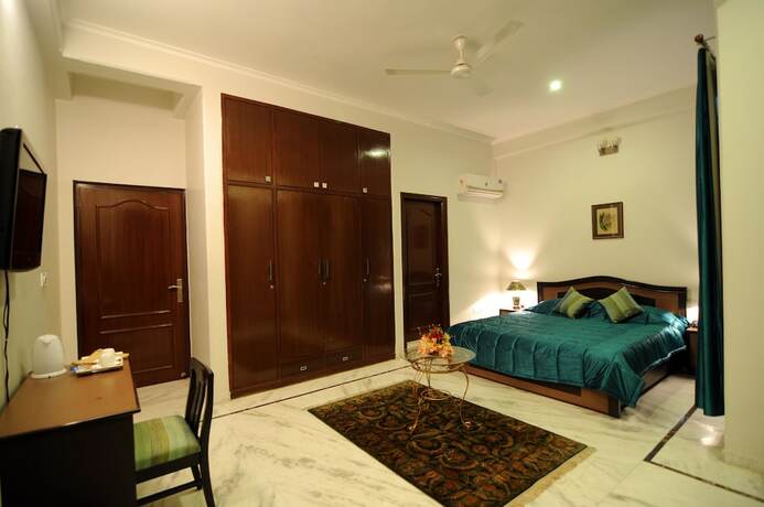 Imagen general del Hotel Geetanjali Luxury Suites. Foto 7