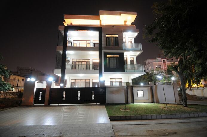 Imagen general del Hotel Geetanjali Luxury Suites. Foto 10