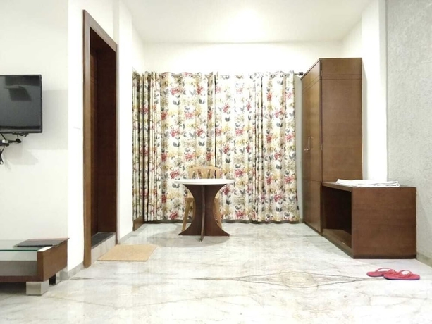 Imagen de la habitación del Hotel Geetanjali, Piparia. Foto 10