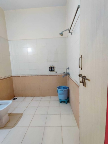 Imagen de la habitación del Hotel Geetanjali, Piparia. Foto 14