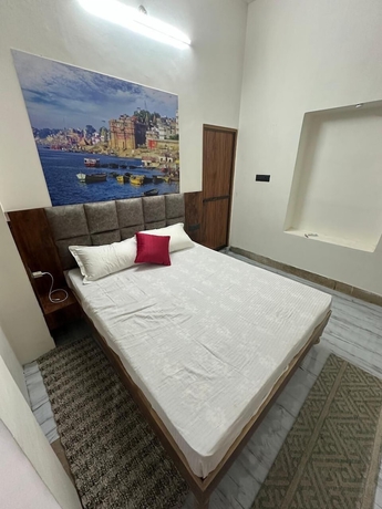 Imagen de la habitación del Hotel Geetatri Luxury Homestay. Foto 10