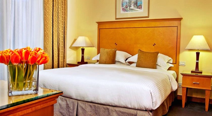 Imagen de la habitación del Hotel Gefinor Rotana. Foto 10