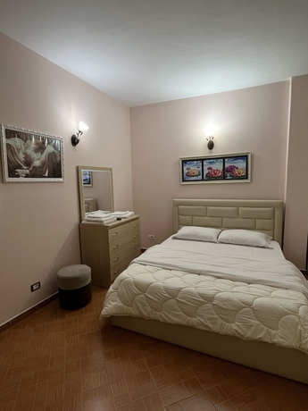 Imagen de la habitación del Hotel Gega. Foto 2