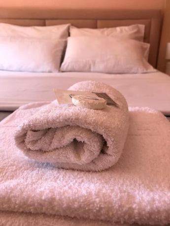 Imagen de la habitación del Hotel Gega. Foto 4