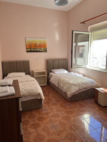 Imagen de la habitación del Hotel Gega. Foto 6
