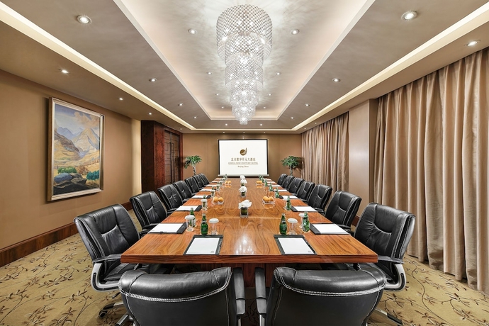 Imagen de los interiores del Hotel Gehua New Century. Foto 15