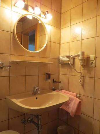 Imagen de la habitación del Hotel Geierwallihof. Foto 7