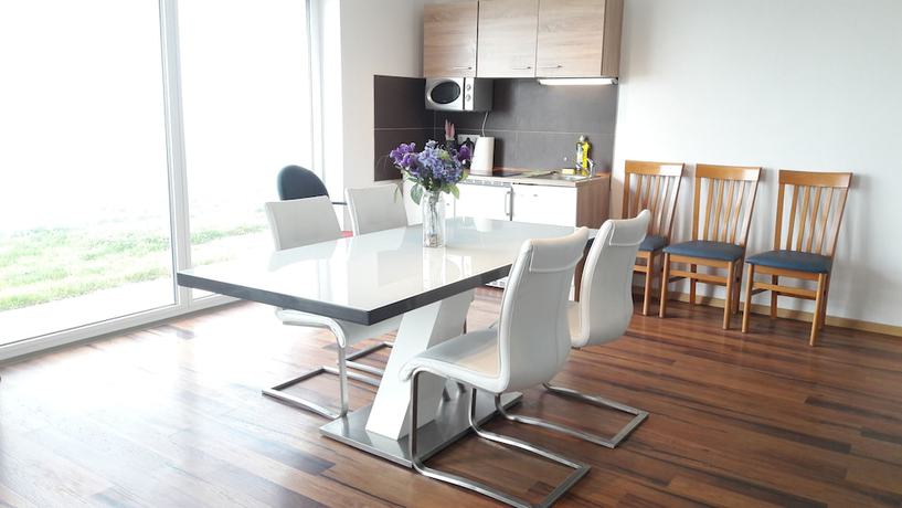 Imagen de la habitación del Hotel Geinberg Suites and Vianova Lodges. Foto 17