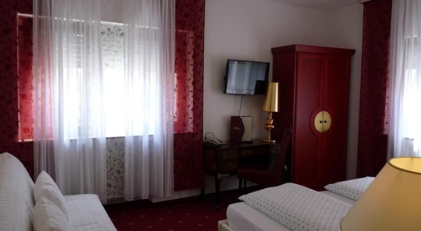 Imagen de la habitación del Hotel Geissler. Foto 7