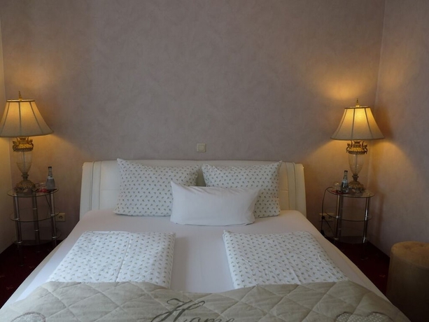 Imagen de la habitación del Hotel Geissler. Foto 9