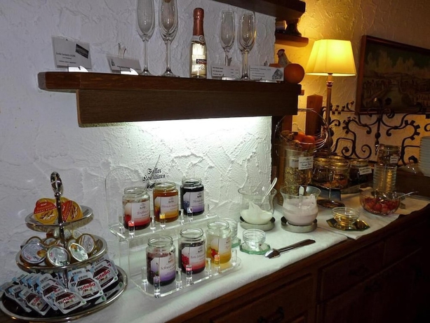 Imagen del bar/restaurante del Hotel Geissler. Foto 3