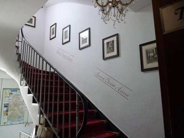 Imagen de los interiores del Hotel Geissler. Foto 12